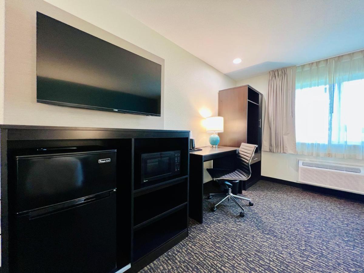 Sleep Inn & Suites Висконсин Делс Экстерьер фото